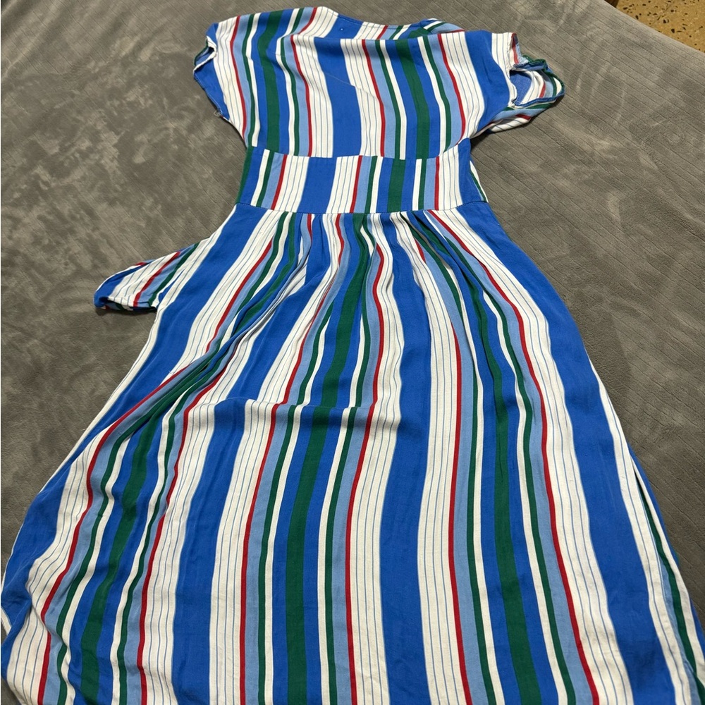 Dress - Picture 2 of 3